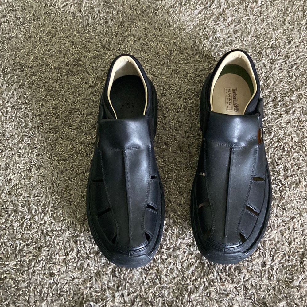 Timberland Smart Comfort System, black leather sandals: men’s size 14.
